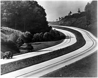 http://upload.wikimedia.org/wikipedia/commons/thumb/b/bc/German_Autobahn_1936_1939.jpg/220px-German_Autobahn_1936_1939.jpg